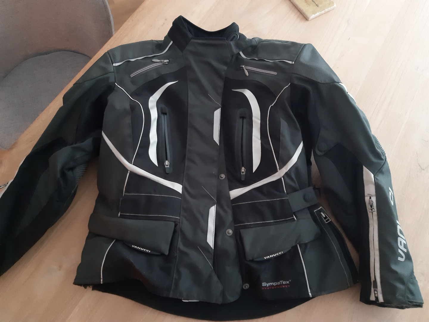 Vorschaubild der Anzeige, (Id: 2023786)